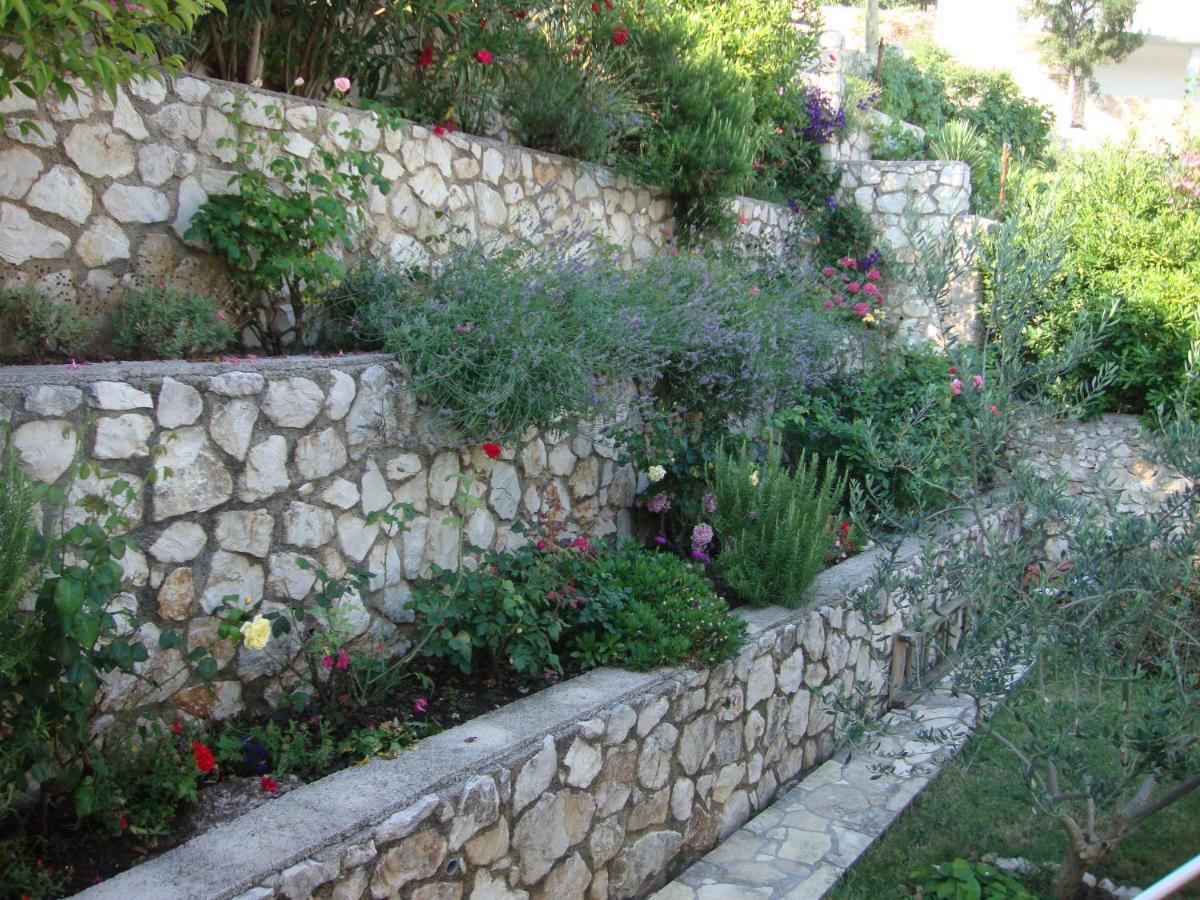 Apartmani Lavanda Pag Town Luaran gambar