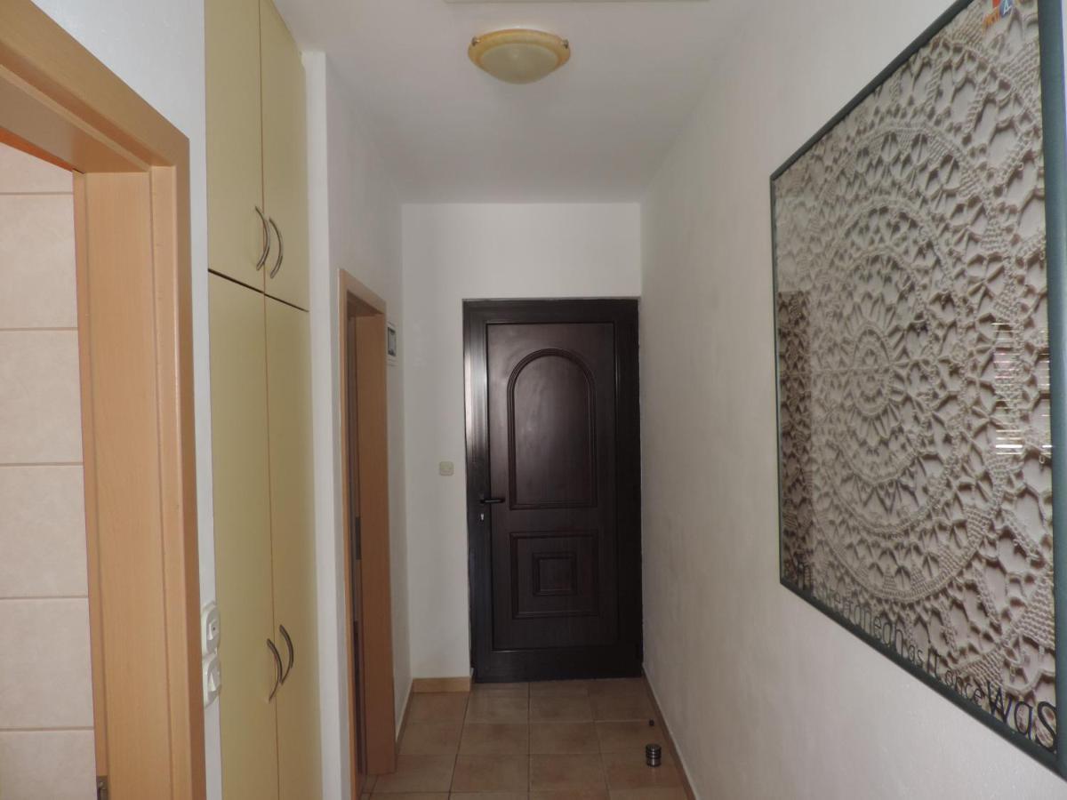 Apartmani Lavanda Pag Town Bilik gambar