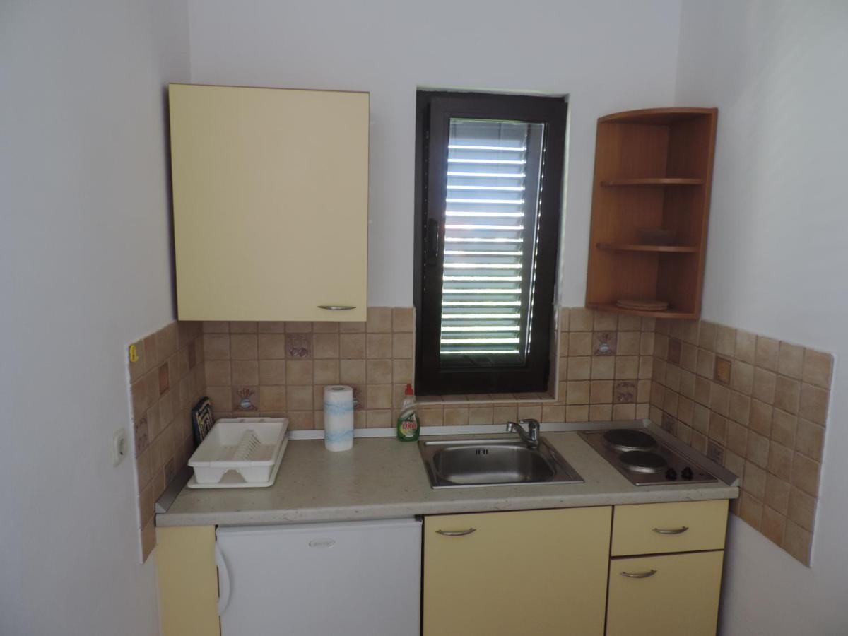 Apartmani Lavanda Pag Town Bilik gambar