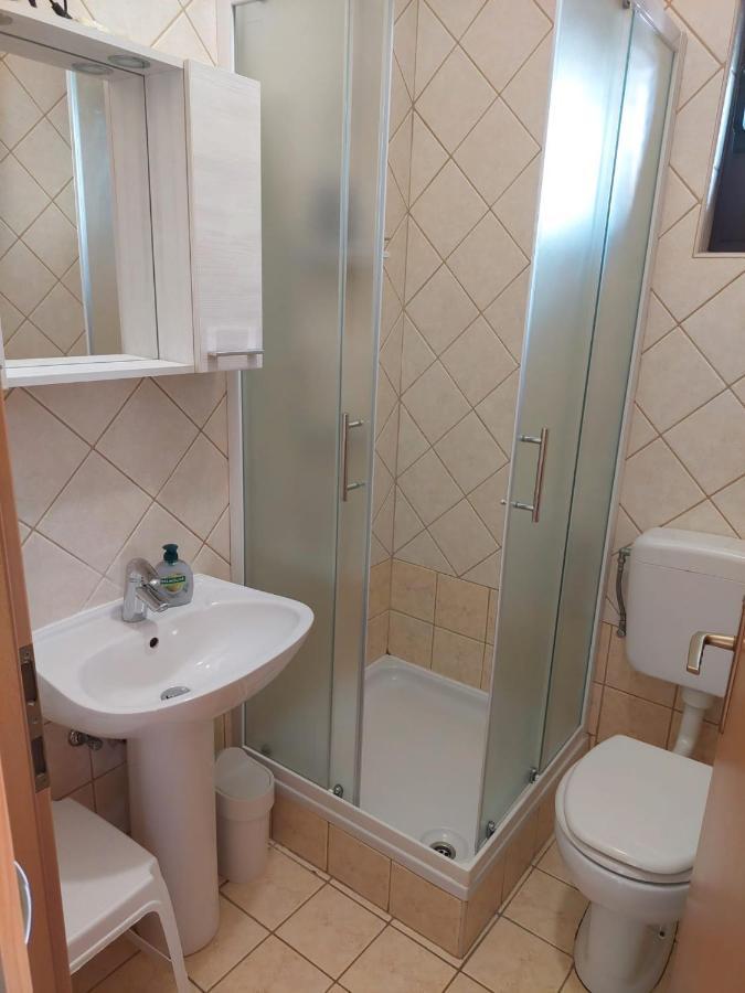 Apartmani Lavanda Pag Town Luaran gambar