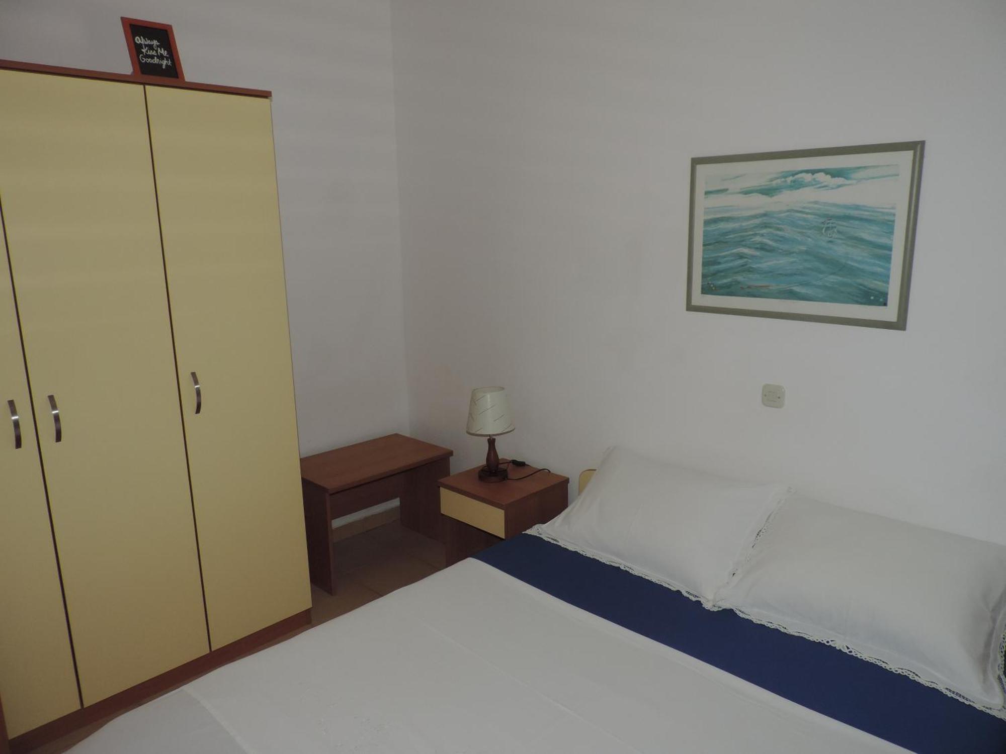 Apartmani Lavanda Pag Town Bilik gambar
