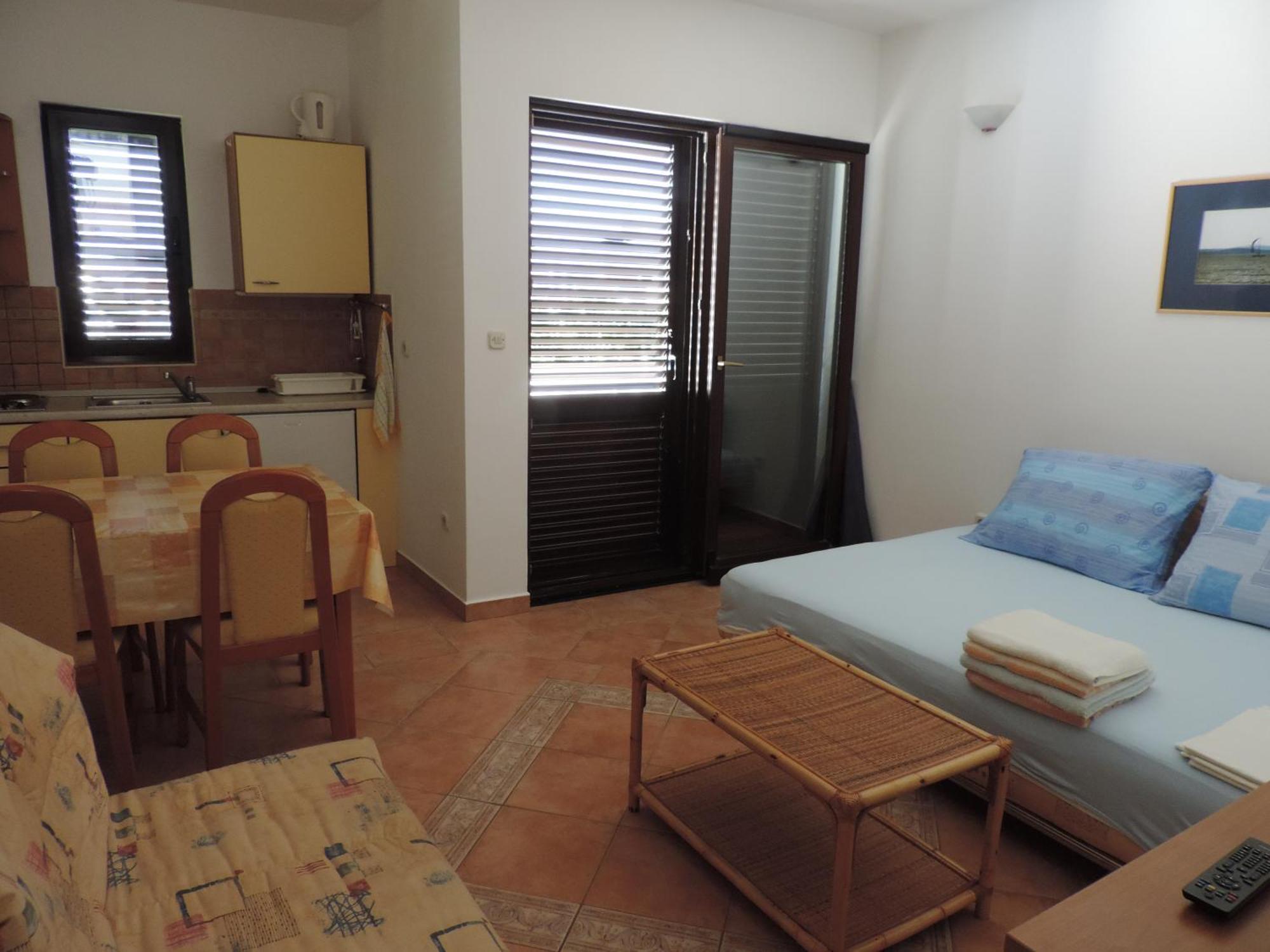 Apartmani Lavanda Pag Town Bilik gambar