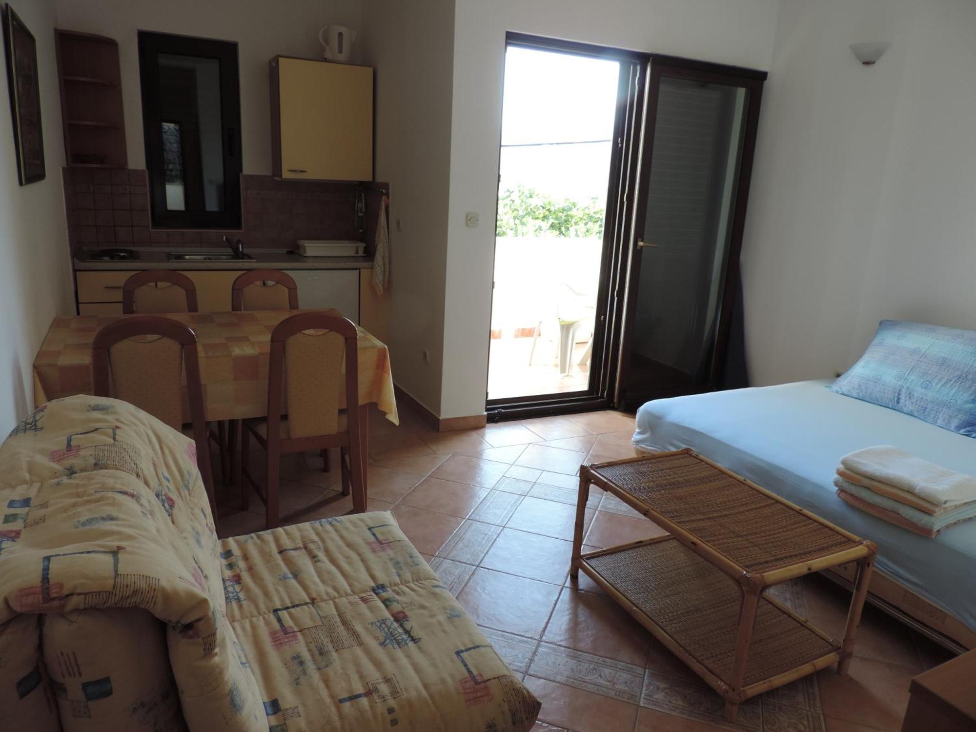Apartmani Lavanda Pag Town Bilik gambar